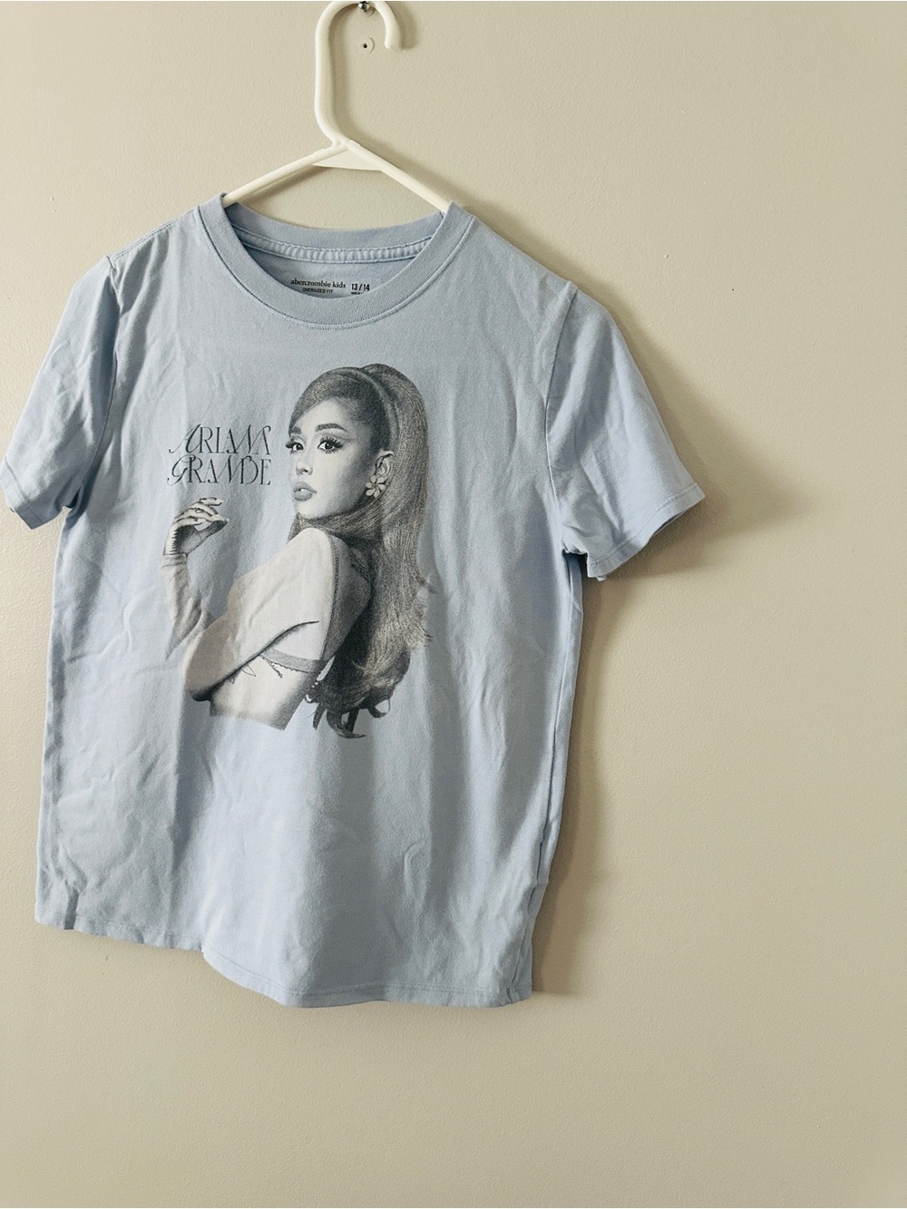 Abercrombie Kids Ariana Grande Graphic Tee 13/14 Oversized Y2K Pop Star Blue
